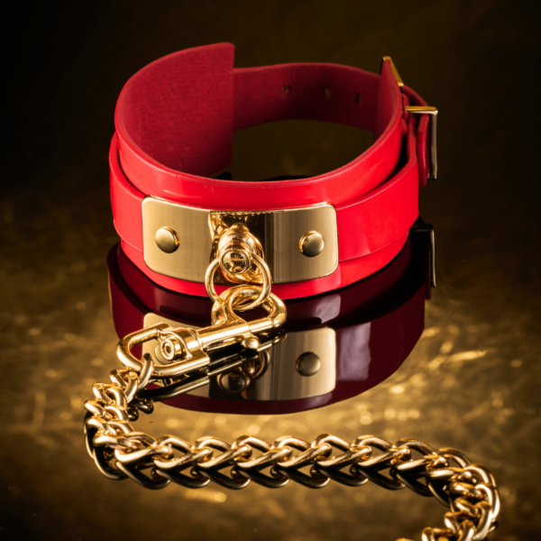 kinky-diva-vegas-collar-high-gloss-red