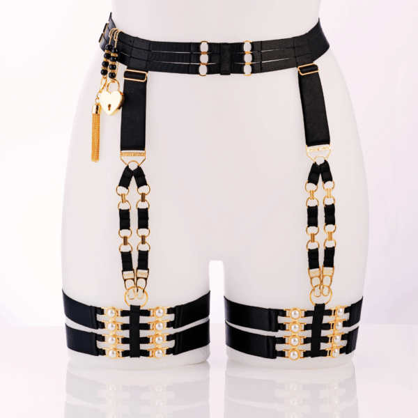 kinky-diva-isis-suspender-harness