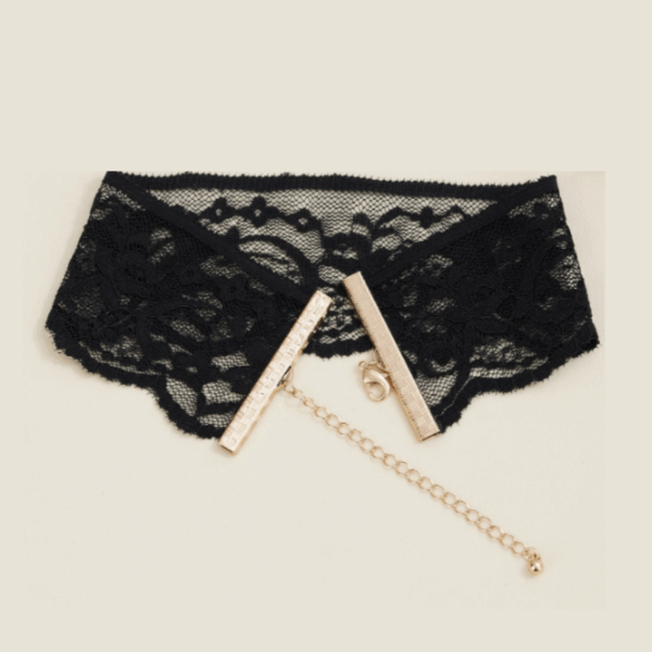 kinky-diva-lace-choker