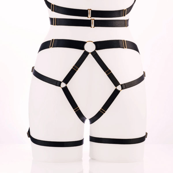 kinky-diva-pompeia-thigh-harness
